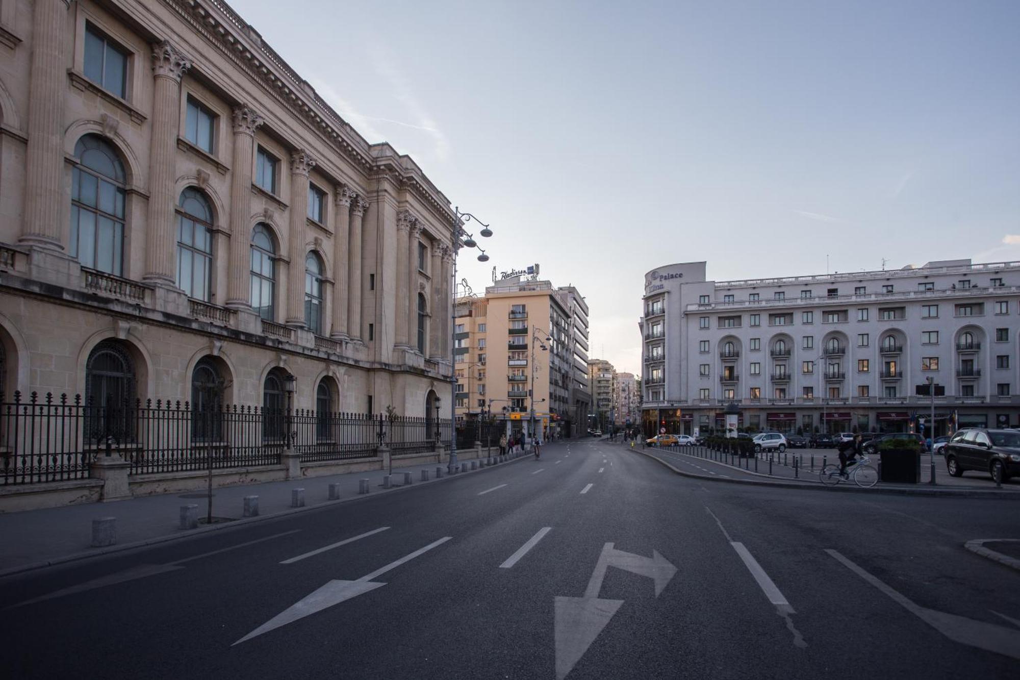 Royal Atheneum 2 By Citylife Suites Bucharest Exterior photo